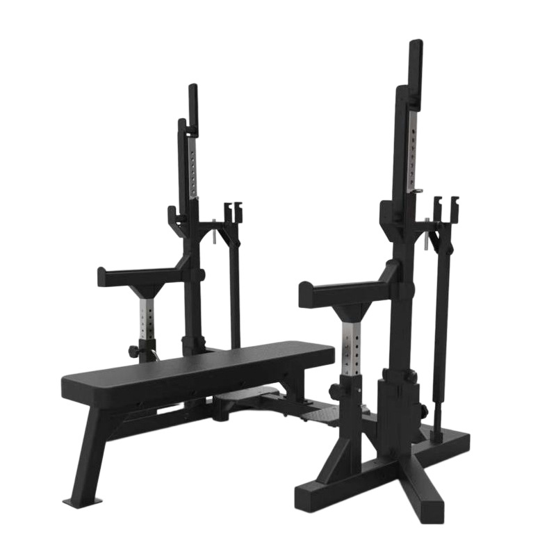 Bir squat rack çəki skamyasından istifadə edərkən hansı tədbirlər görülməlidir?